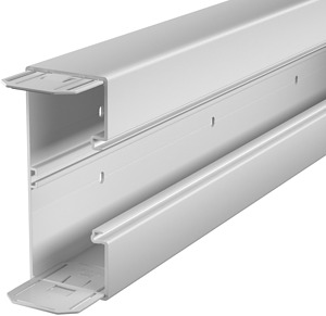 Geräteeinbaukanal 70x170x2000mm mit Bodenlochung lichtgrau