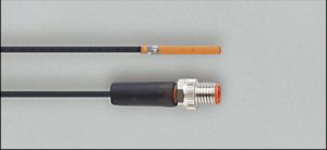 Zylindersensor mit AMR Zelle DC PNP Schliesser