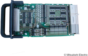 E/A-Interface: 32 Eingänge/32 Ausgä nge (Erweiterung interne E/A)