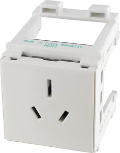 Schaltschranksteckdose 240V AC/15A Modlink Australien