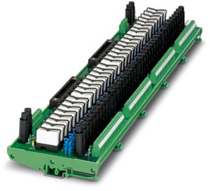 Output Relaismodul 32-kanalig Schraubanschluss 1S 1Ö Sicherung 1A