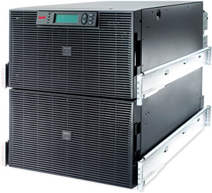 Hochleistungs- Kombimodelle (Rack/T APC Smart-UPS RT 20 kVA RM 230V